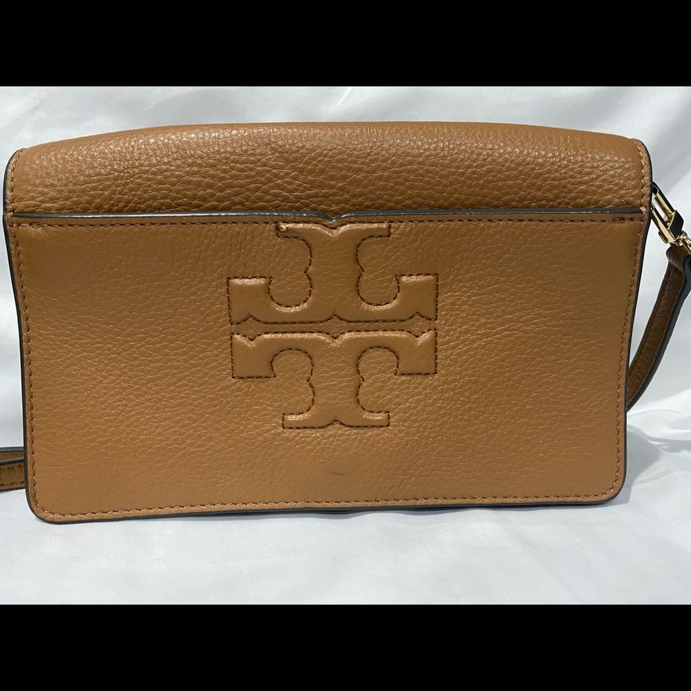 Tory Burch crossbody- gently used